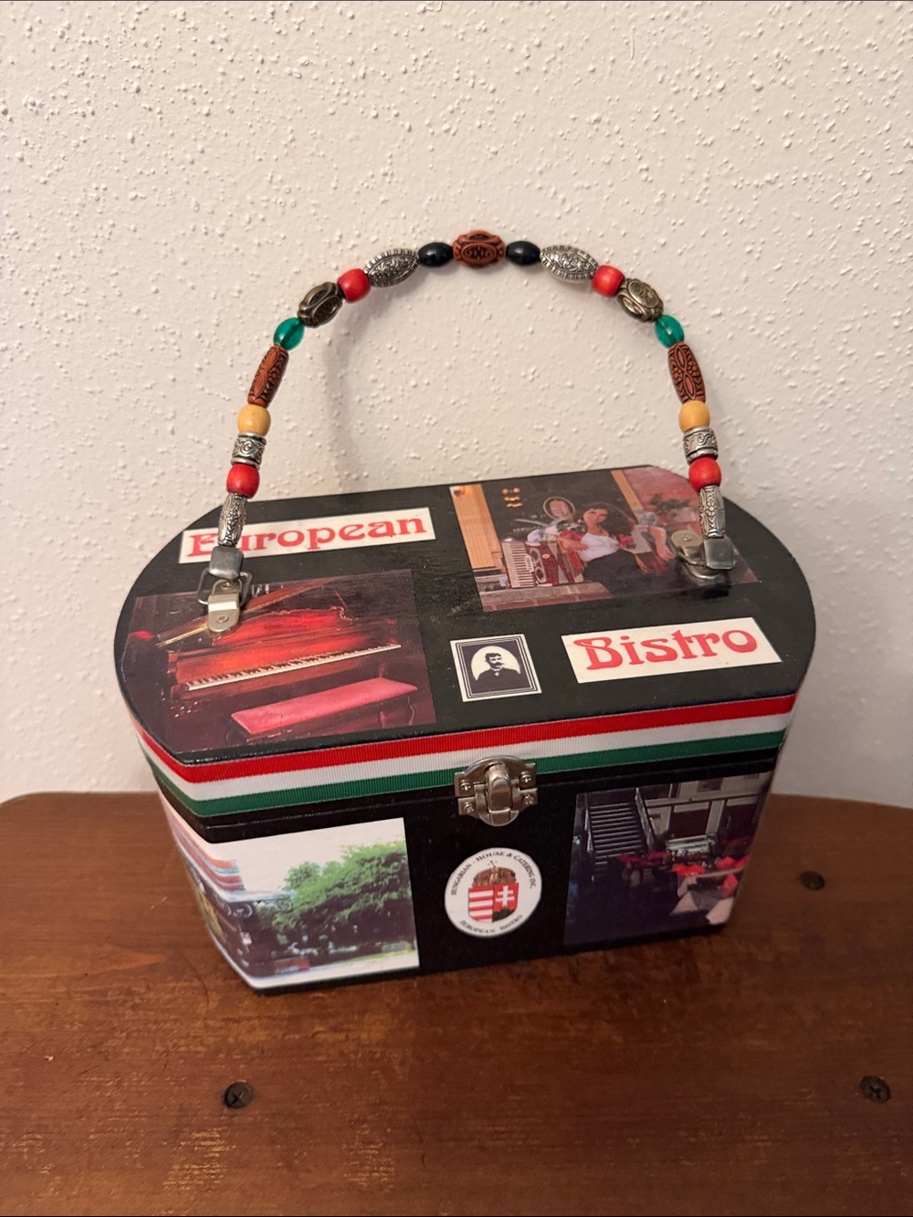 European Bistro Beaded Handle Women’s Box Bag in Black